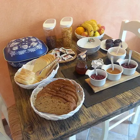 Il Feriolo Couette-café Baveno