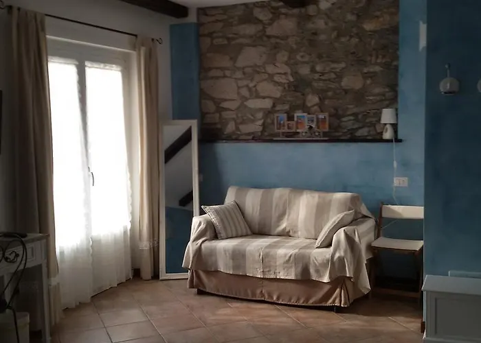 Il Feriolo 3* באוונו