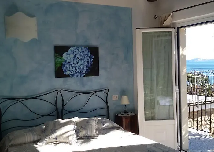 Il Feriolo Bed & Breakfast 3*